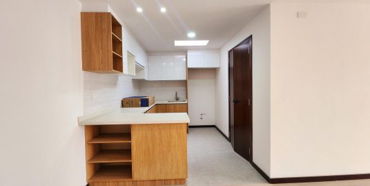 Suite de venta Cuenca Norte sector Av. Don Bosco