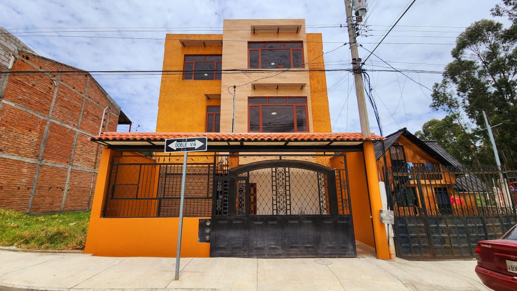 Casa en Venta Ricaurte Cuenca