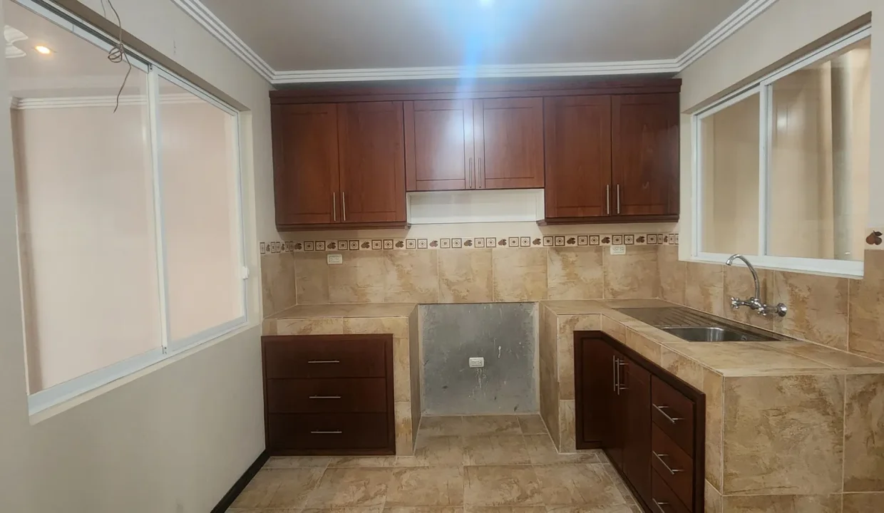 Comedor de casa rentera en venta en Cuenca